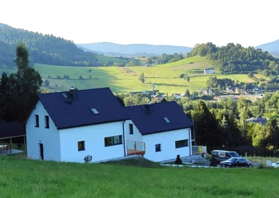 Domki na wynajem Na Lubczykowej widok domów i panoramy